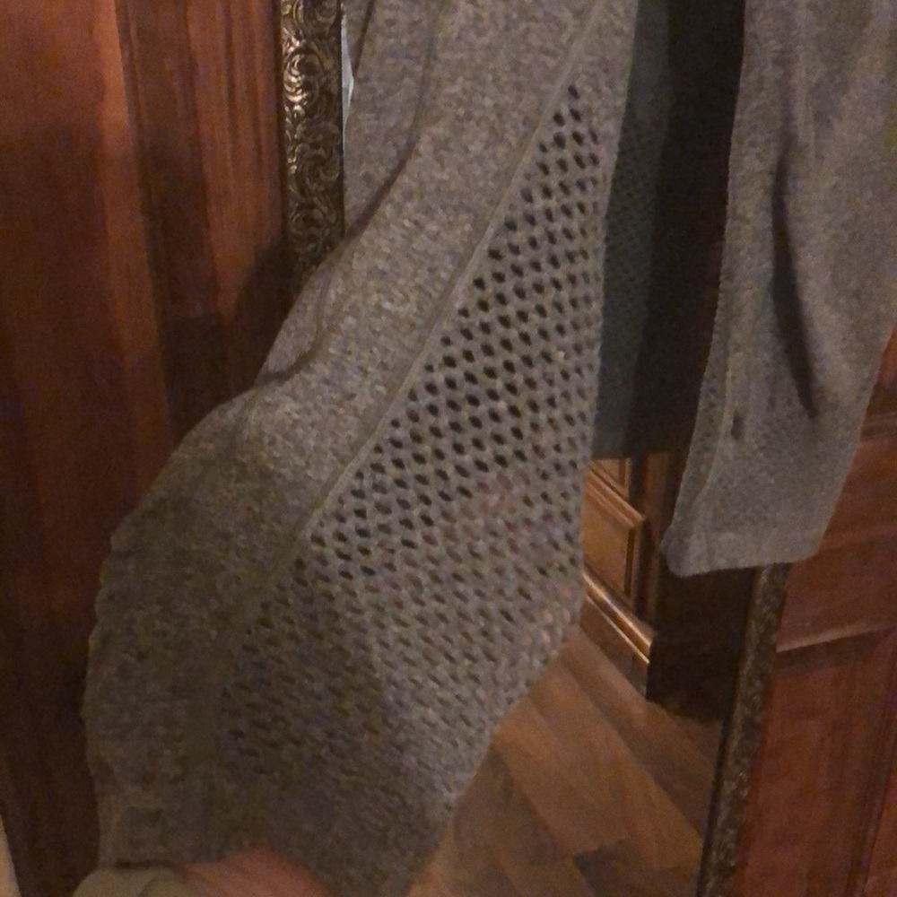 Workout pants! - Picture 2 of 3